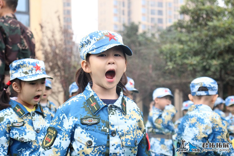 金域天下幼兒園迷彩小兵特訓(xùn)營