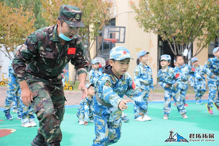 金域天下幼兒園迷彩小兵特訓(xùn)營