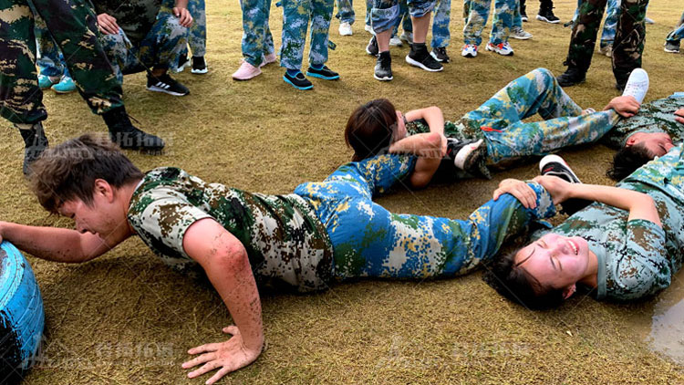 萬科物業(yè)2019年夏季魔訓